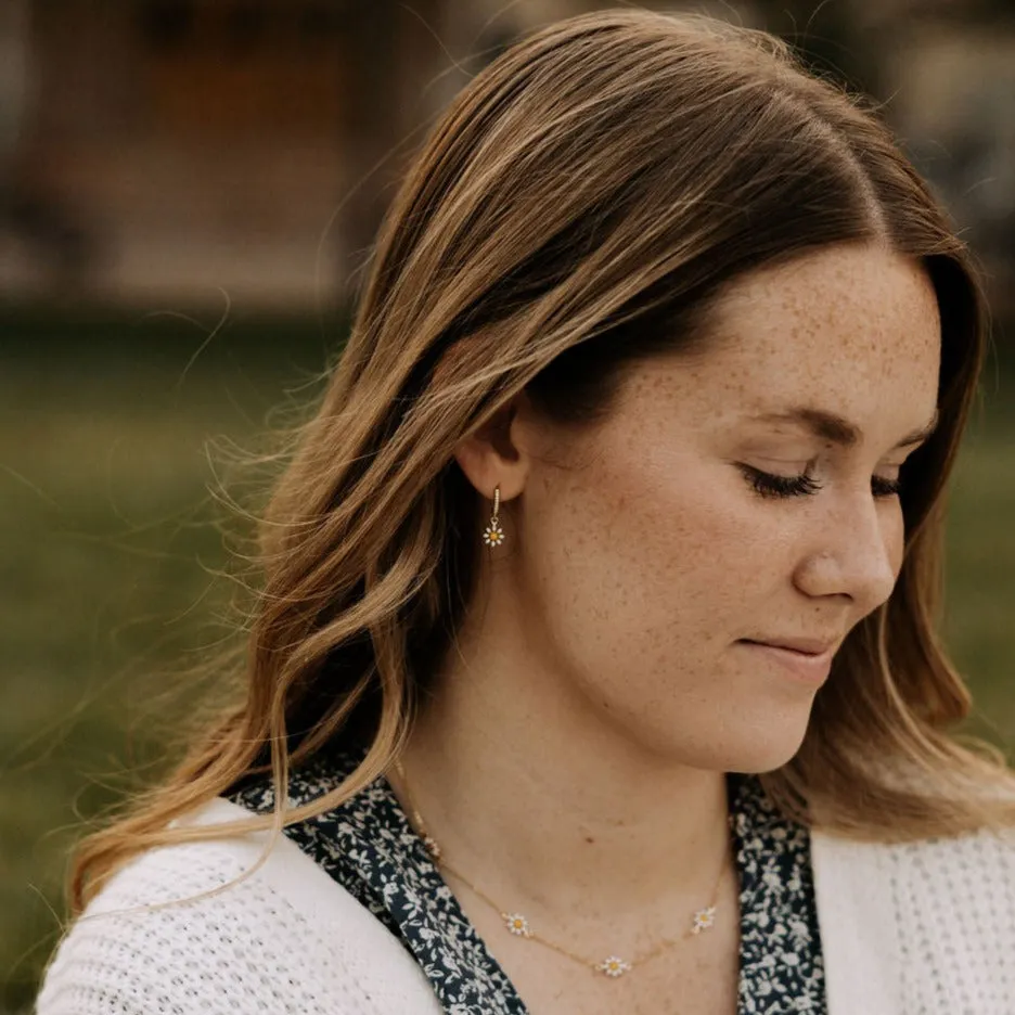 Carolina Daisy Hoops